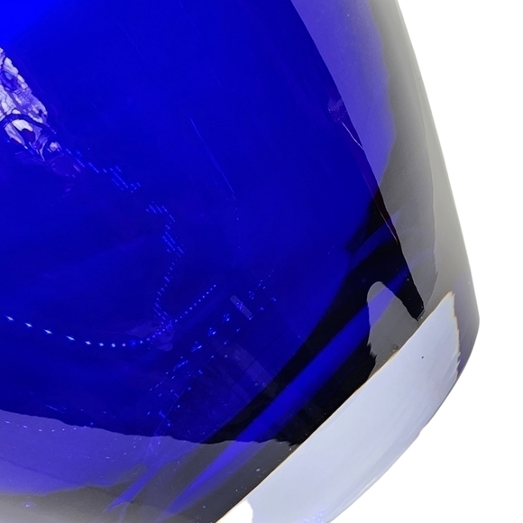 Large Glass vase cobalt blue angle design heavy thick vintage Estate - Picture 10 of 15